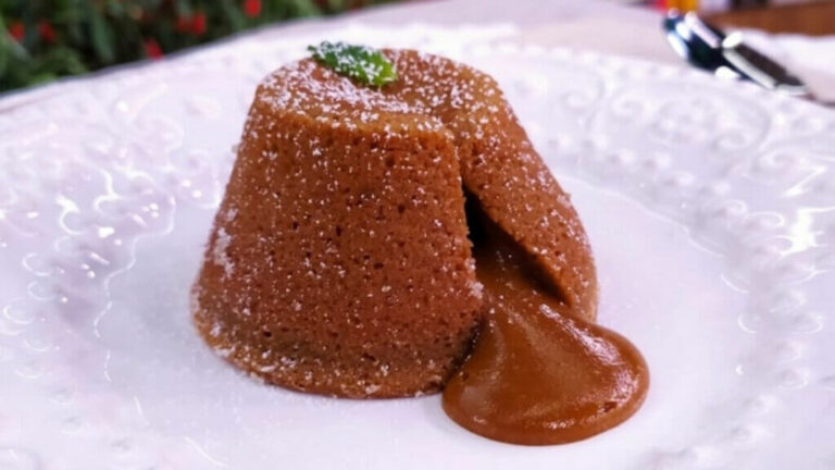 Receita de Petit gâteau de doce de leite na Air Fryer da Ana Maria Braga no Mais Você, 29/09/2022