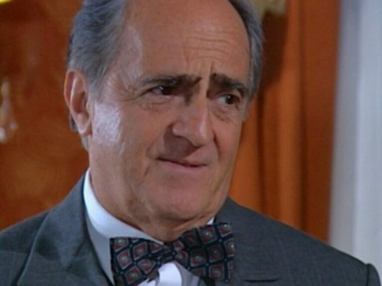 Chocolate com Pimenta: Ludovico leva invertida ao sugerir casamento com Aninha: “Seu espantalho”