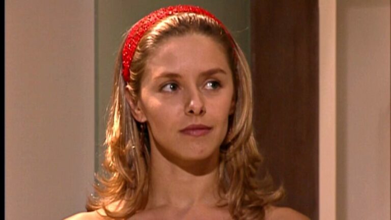 Novela Pequena Travessa: Resumo do capítulo dia 25/11/2022