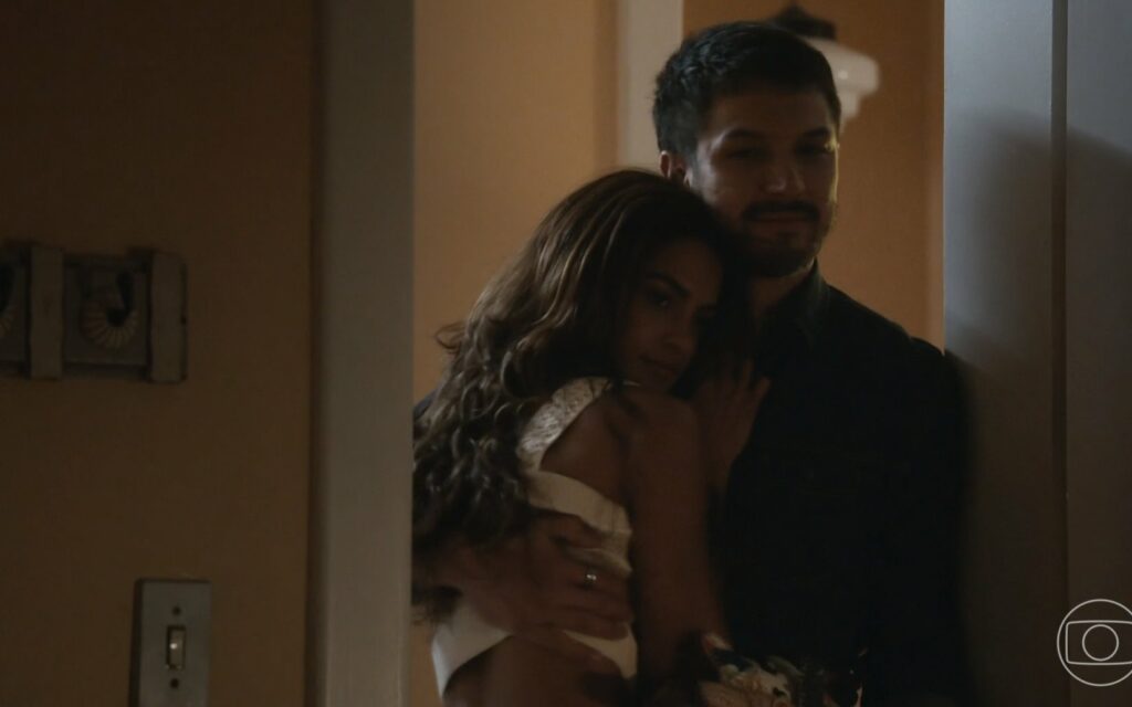 Novela Travessia