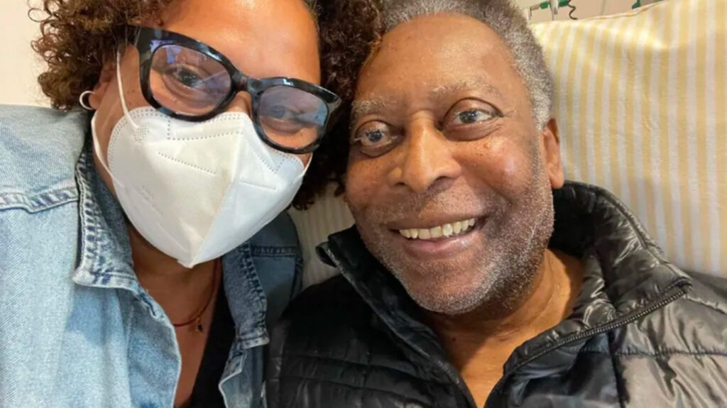 Filha de Pelé desabafa sobre morte do pai