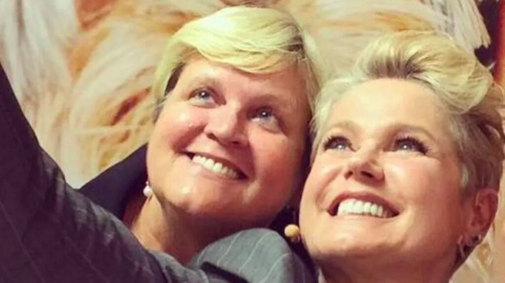 Morre irmã da Xuxa