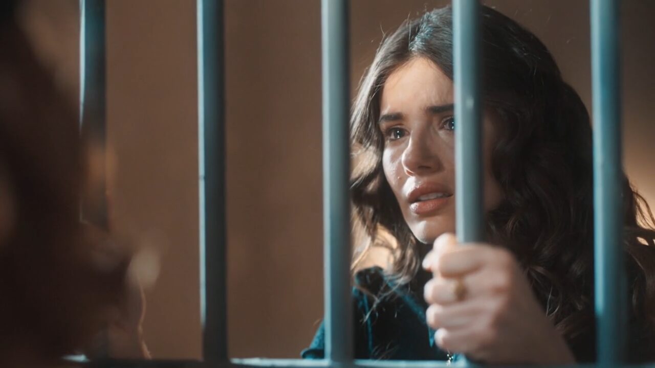 Novela Amor Perfeito Marê cadeia