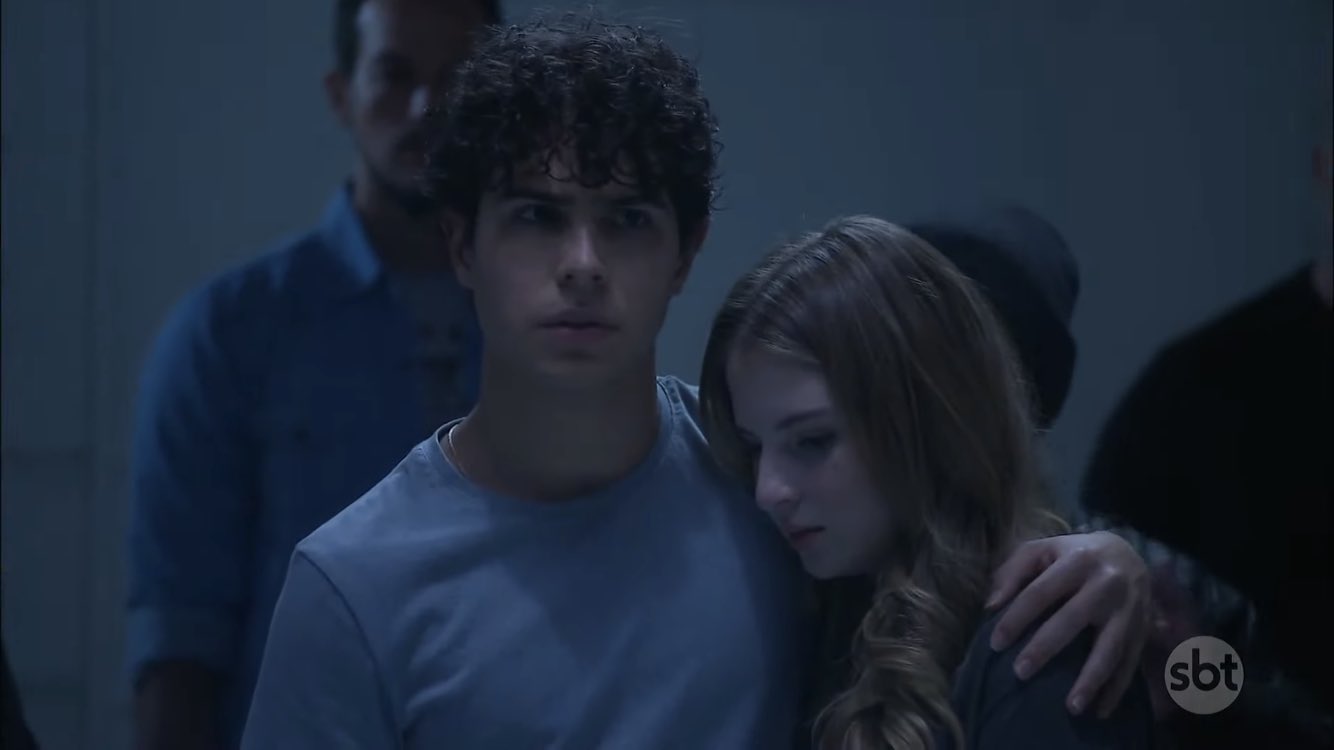 Novela Poliana Moça João e Poliana reféns