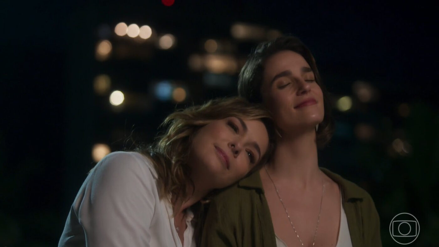 Novela Vai na Fé Clara e Helena