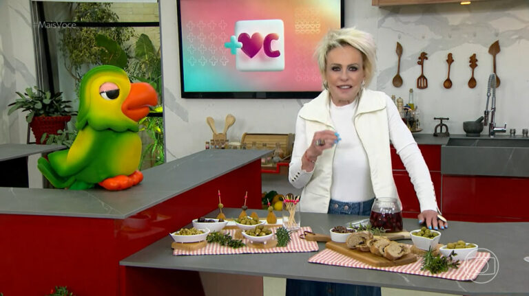 No “Mais Você”, Ana Maria Braga critica comida ao vivo: “Estragou”
