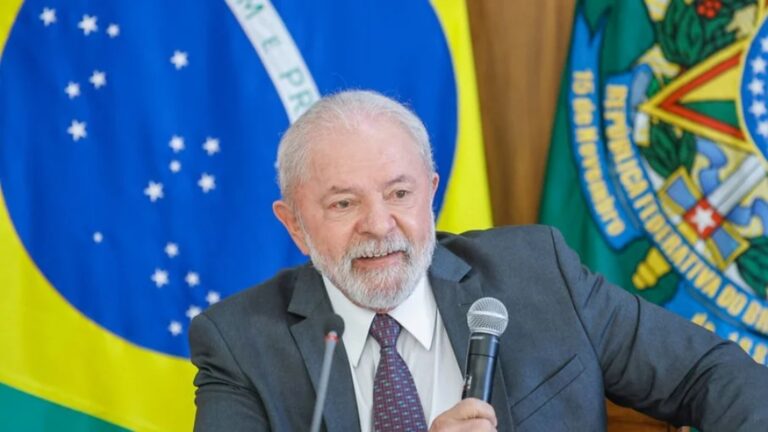 Lula caminha para transformar TV Brasil em BBC