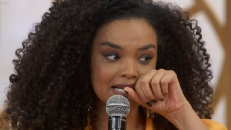 Marido de Lucy Ramos aparece no ‘Encontro’ e emociona atriz: “Há 17 anos”