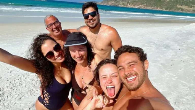 Mãe de Larissa Manoela debocha da religião do noivo da filha em novo print
