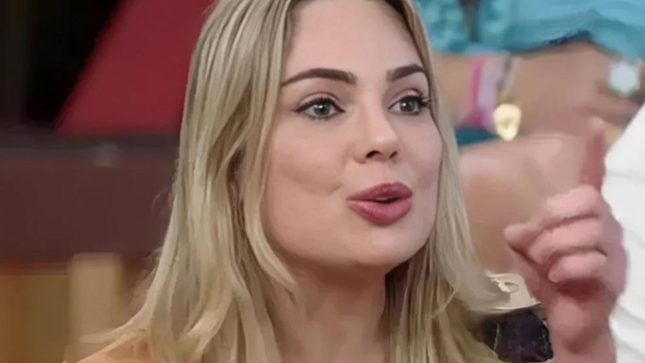 SBT avalia processar Rachel Sheherazade após acusação grave em 'A Fazenda' (Créditos: Reprodução/Record TV)