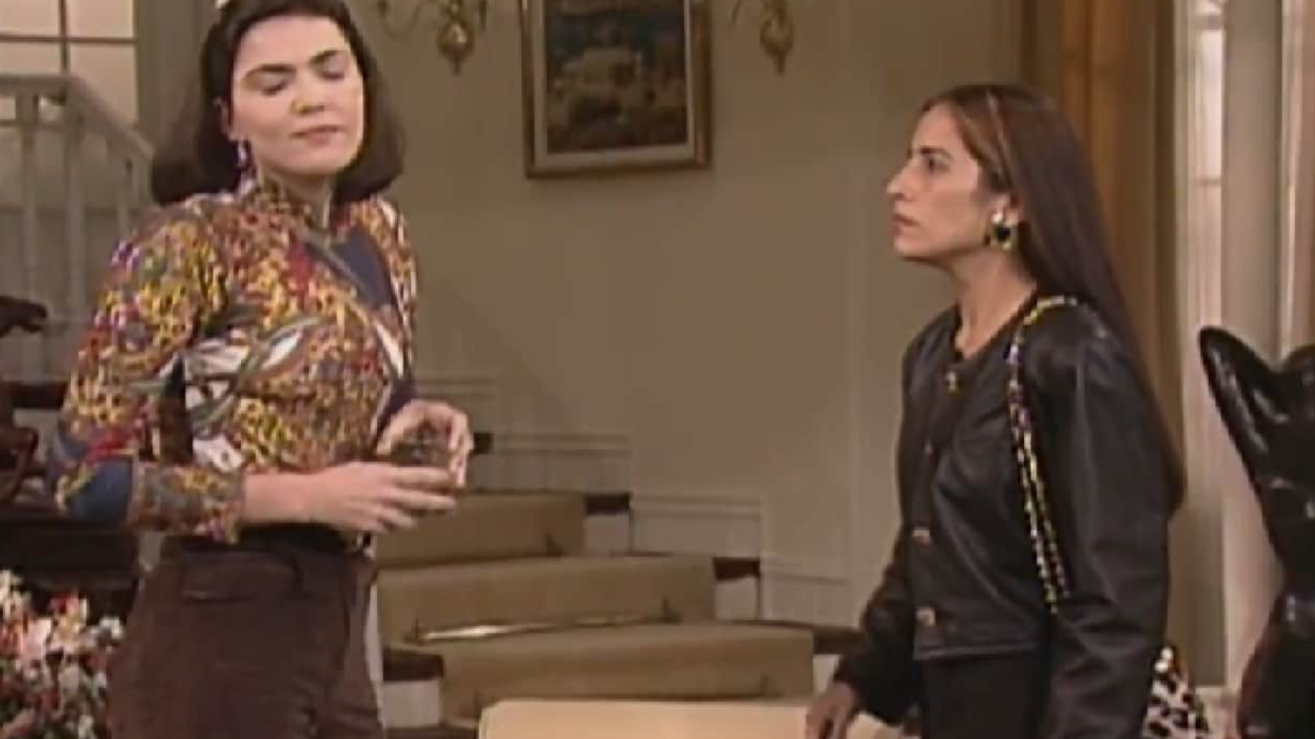 Ruth ataca Andrea em Mulheres de Areia