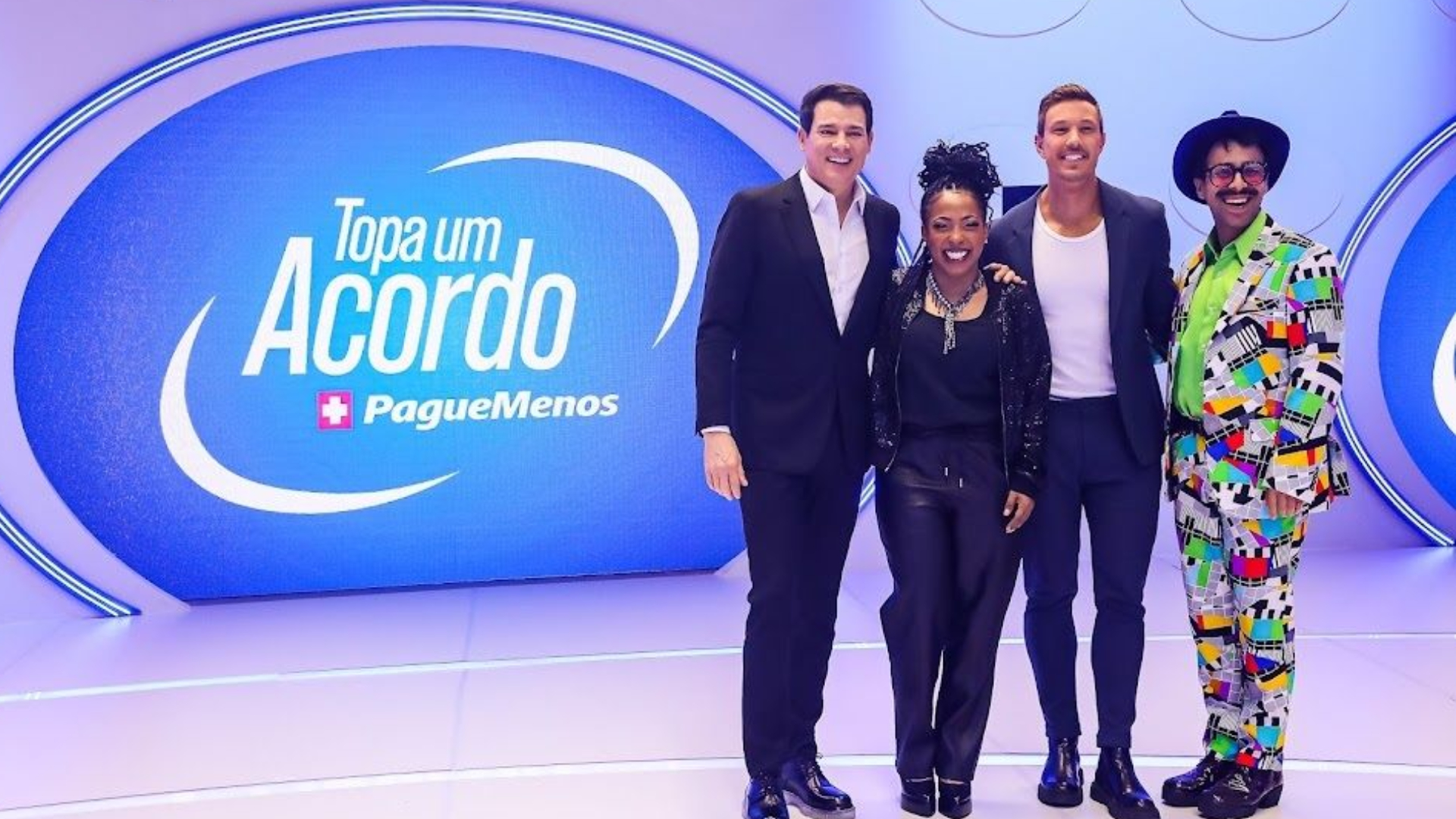 Celso Portiolli, Juliana Oliveira e Gabriel Cartolano no Topa Um Acordo Pague Menos