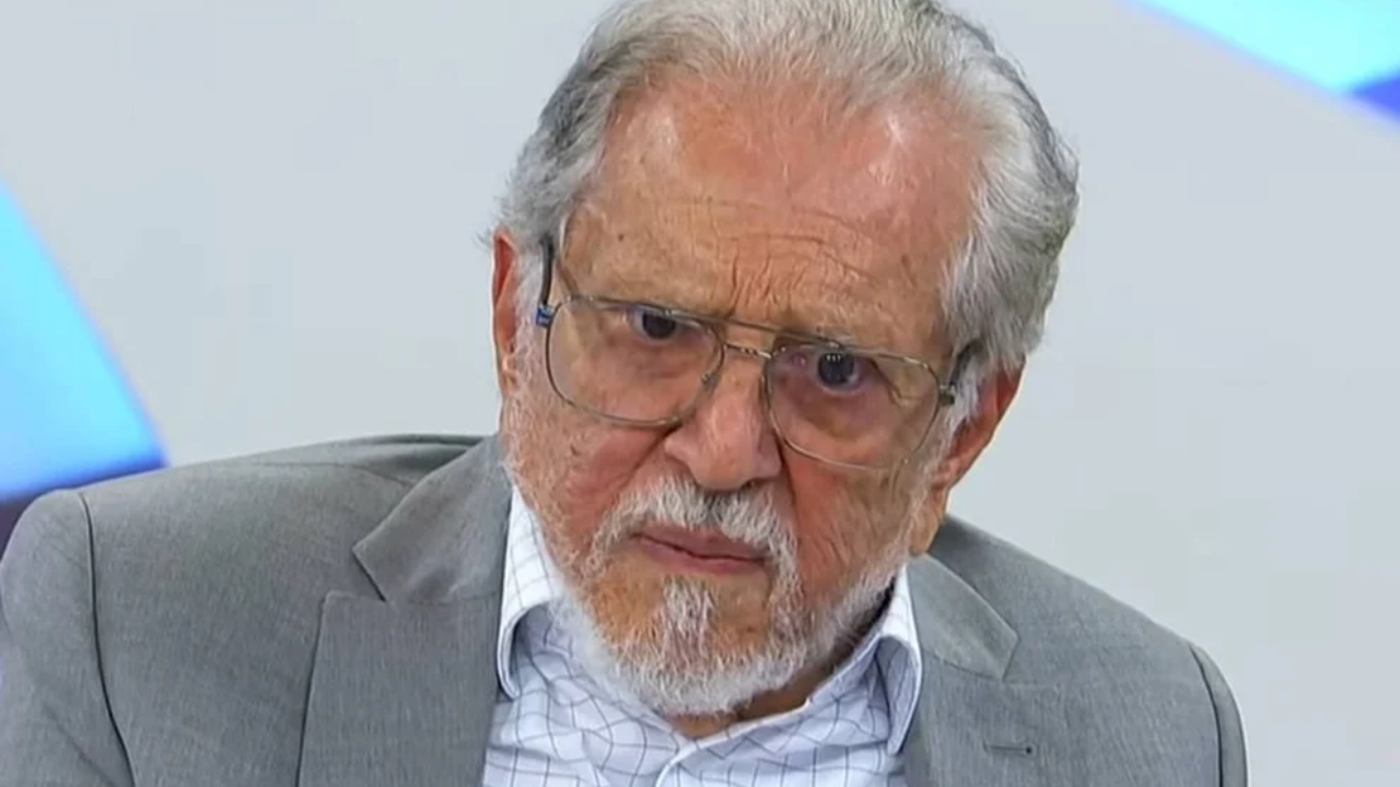 Após acidente, Carlos Alberto de Nóbrega aparece pela primeira vez (Créditos: Instagram)