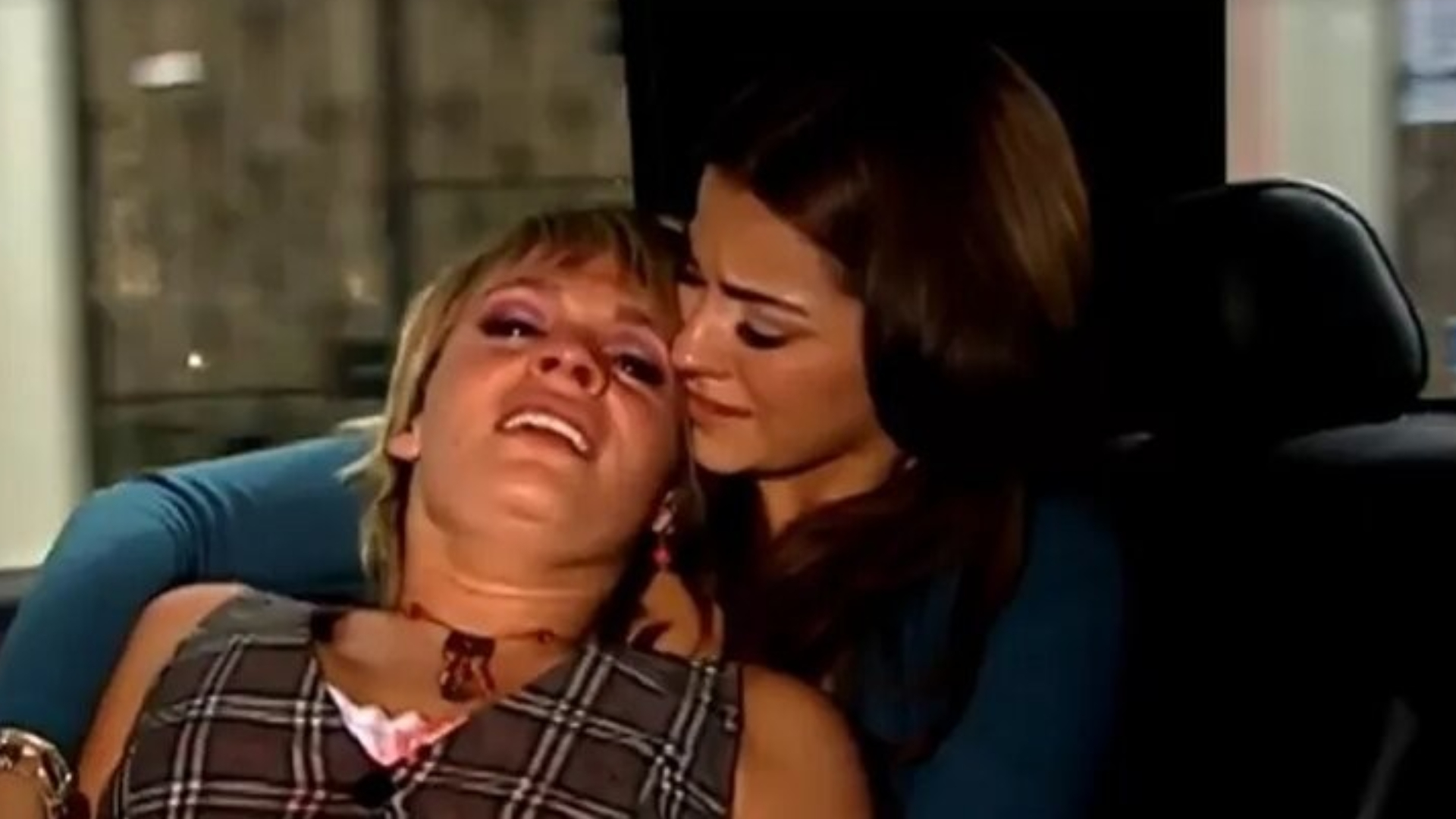 Renata leva tiro em Meu Pecado
