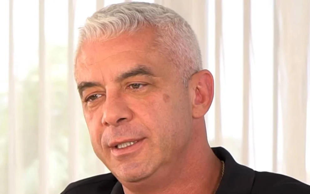 Alexandre Correa em vídeo no YouTube; ele acusa advogado de Ana Hickmann de caluniá-lo (Créditos: Instagram)