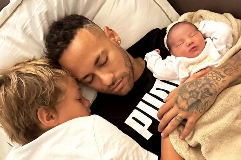 Davi Lucca, Neymar e Mavie (Créditos: Instagram)