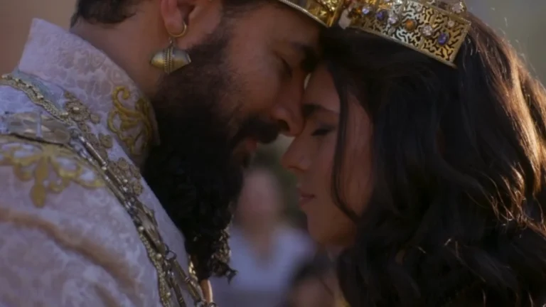 Resumo A Rainha da Pérsia 26/07: Final tem reencontro de Ester com quem ela não esperava