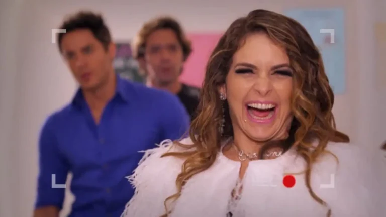 Resumo Cheias de Charme 18/06: Chayene faz anúncio que choca Fabian