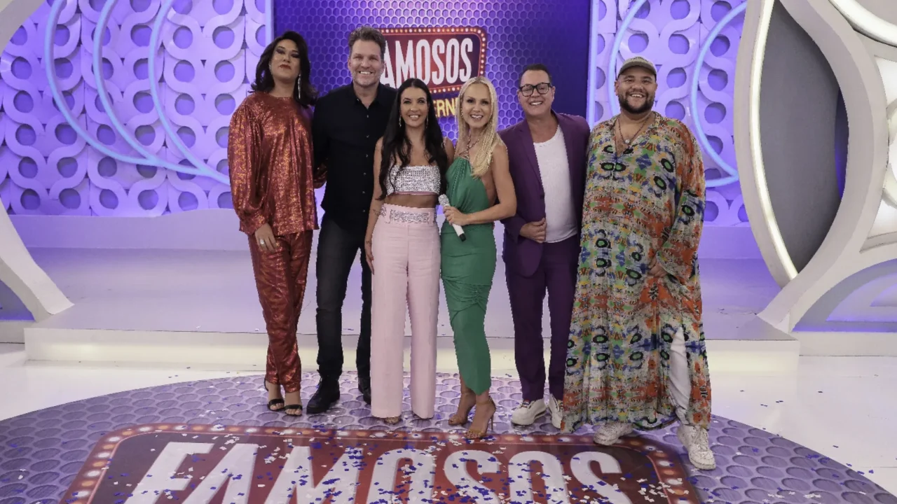 Último Famosos da Internet do programa Eliana