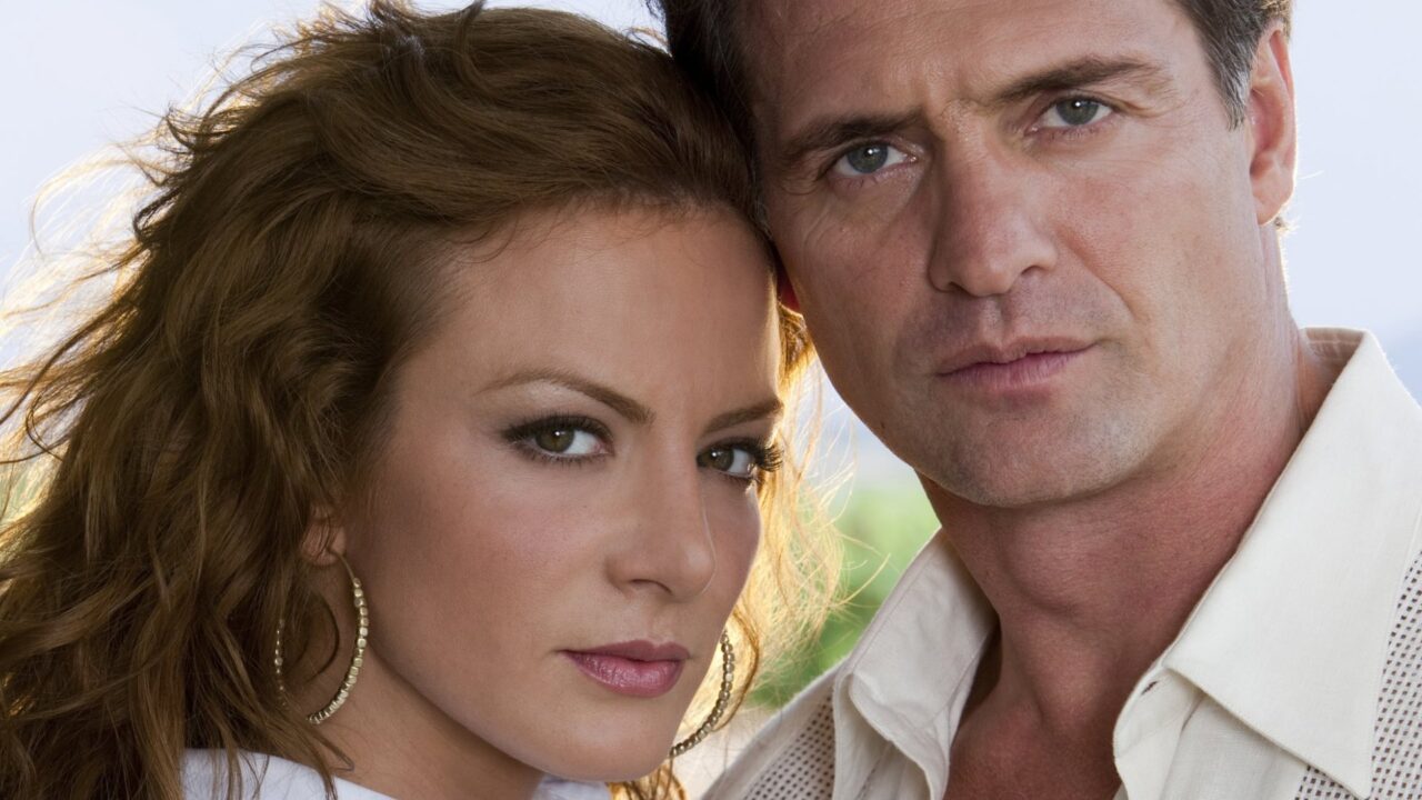 Renata e Jerônimo na novela Quando Me Apaixono