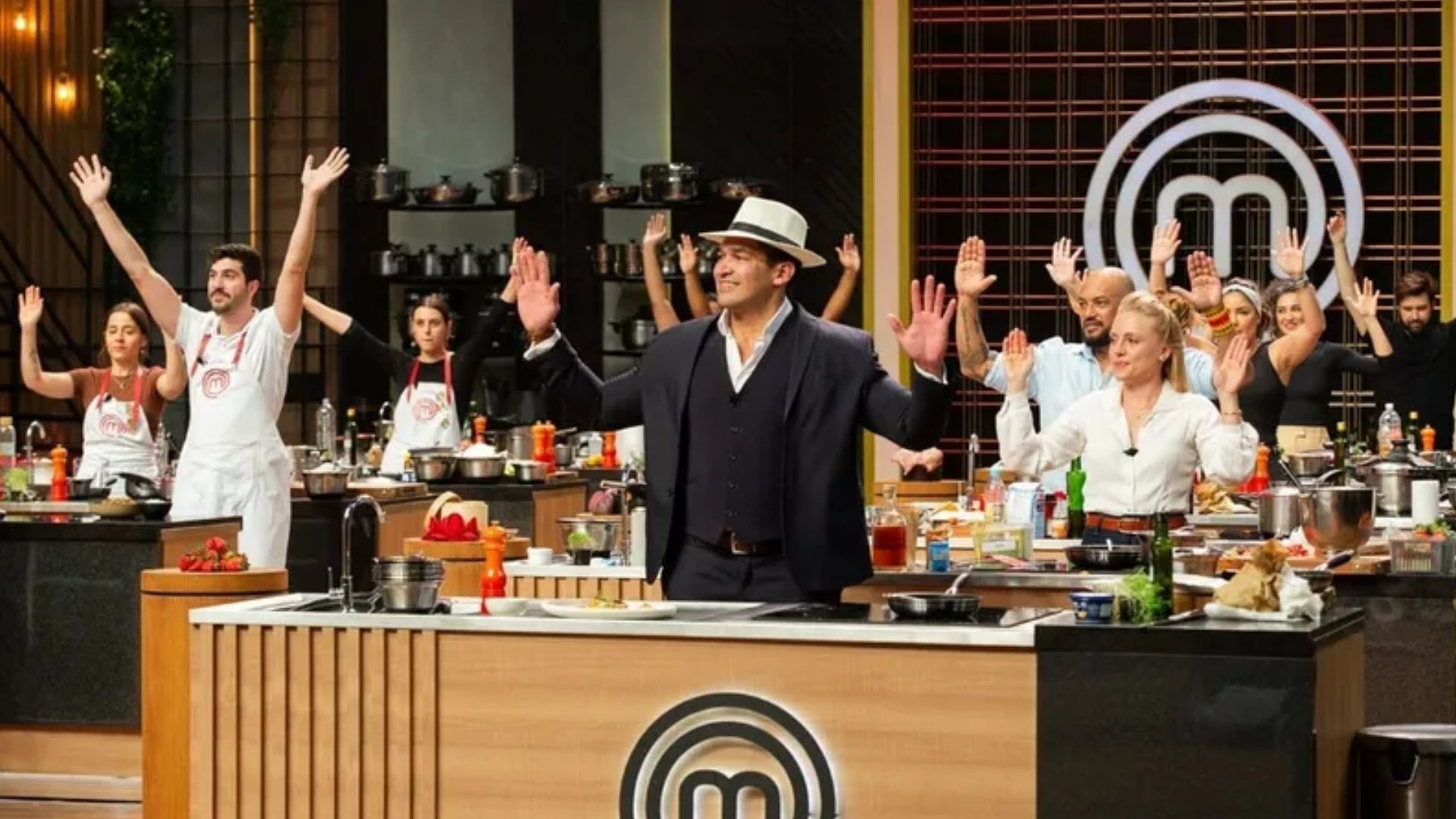 Ex-participantes retornam ao MasterChef