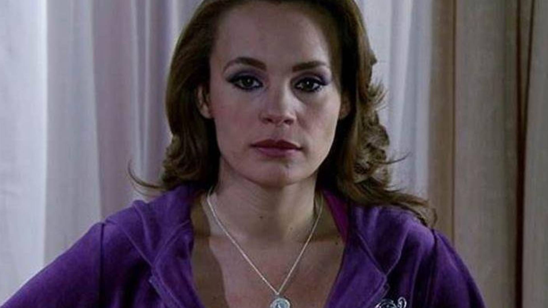 Roberta encurralada em Quando Me Apaixono