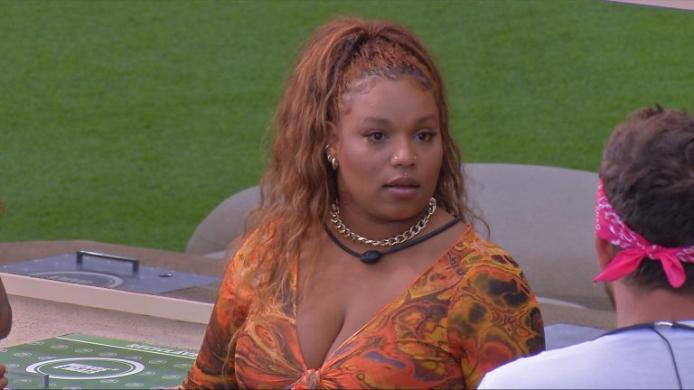 BBB 25: Camilla critica falta de posicionamento: “Medo de jogar”