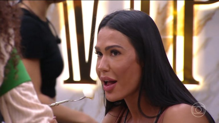 BBB 25: Gracyanne Barbosa critica postura de colegas em reality: “Ou joga junto ou não joga”