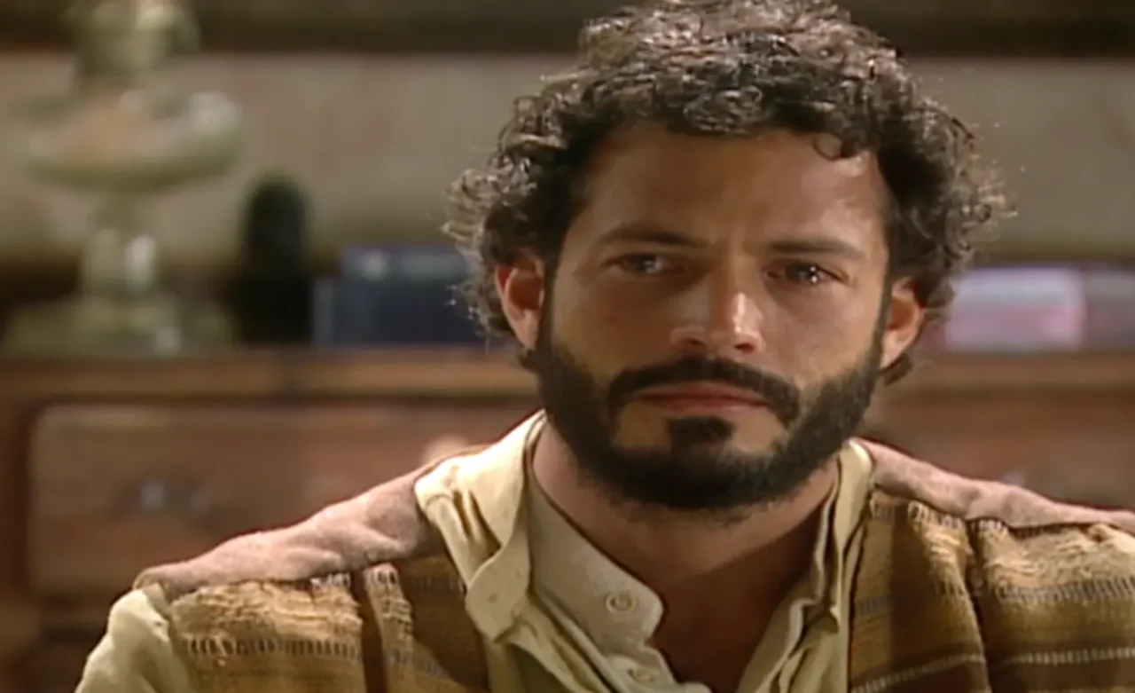 Tobias finalmente entende o amor de Zuca por Luís, supera obsessão e se dispõe a ajudar a encontrar o paradeiro do “doutorzinho”: “agora eu entendi”