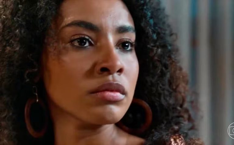 Mania de Você: Viola comete deslize fatal e entrega cabeça de Volney a Mércia