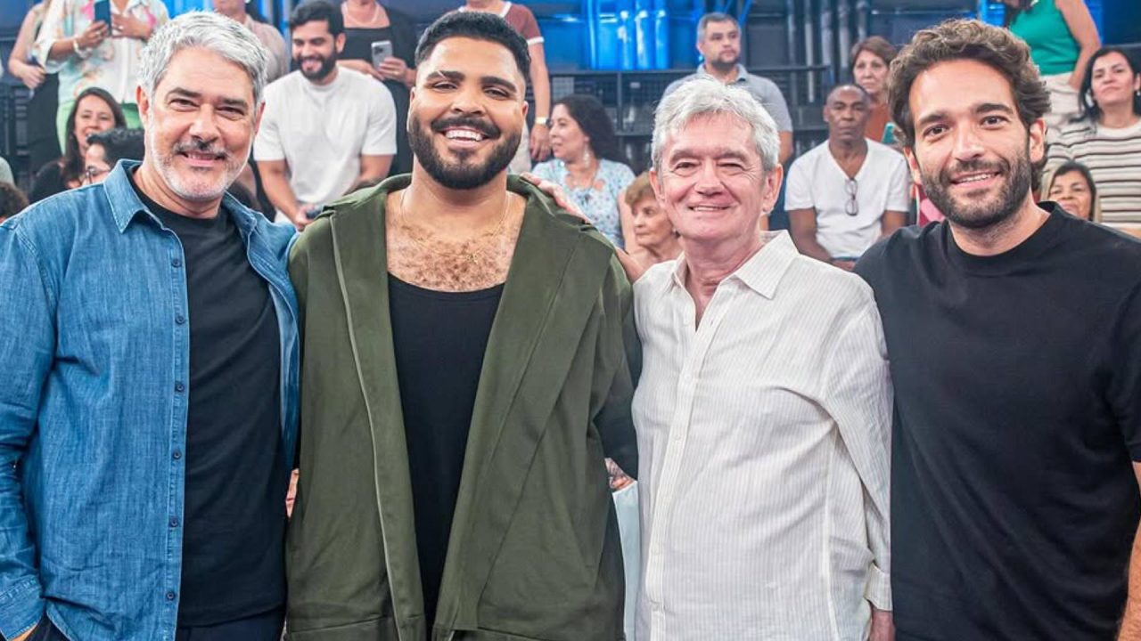 William Bonner, Humberto Carrão e Paulo Vieira no Altas Horas