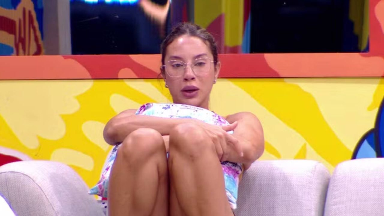 Renata chora no BBB 25