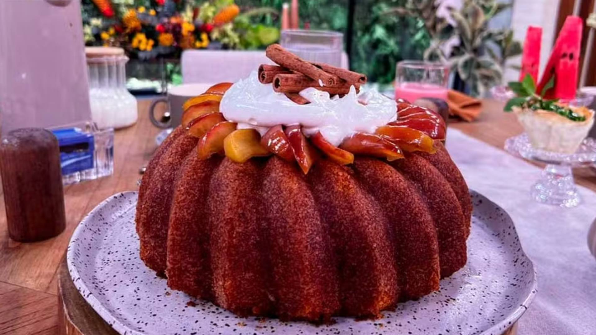 Bolo de quentão do Carmo Dalla Vecchia no Mais Você