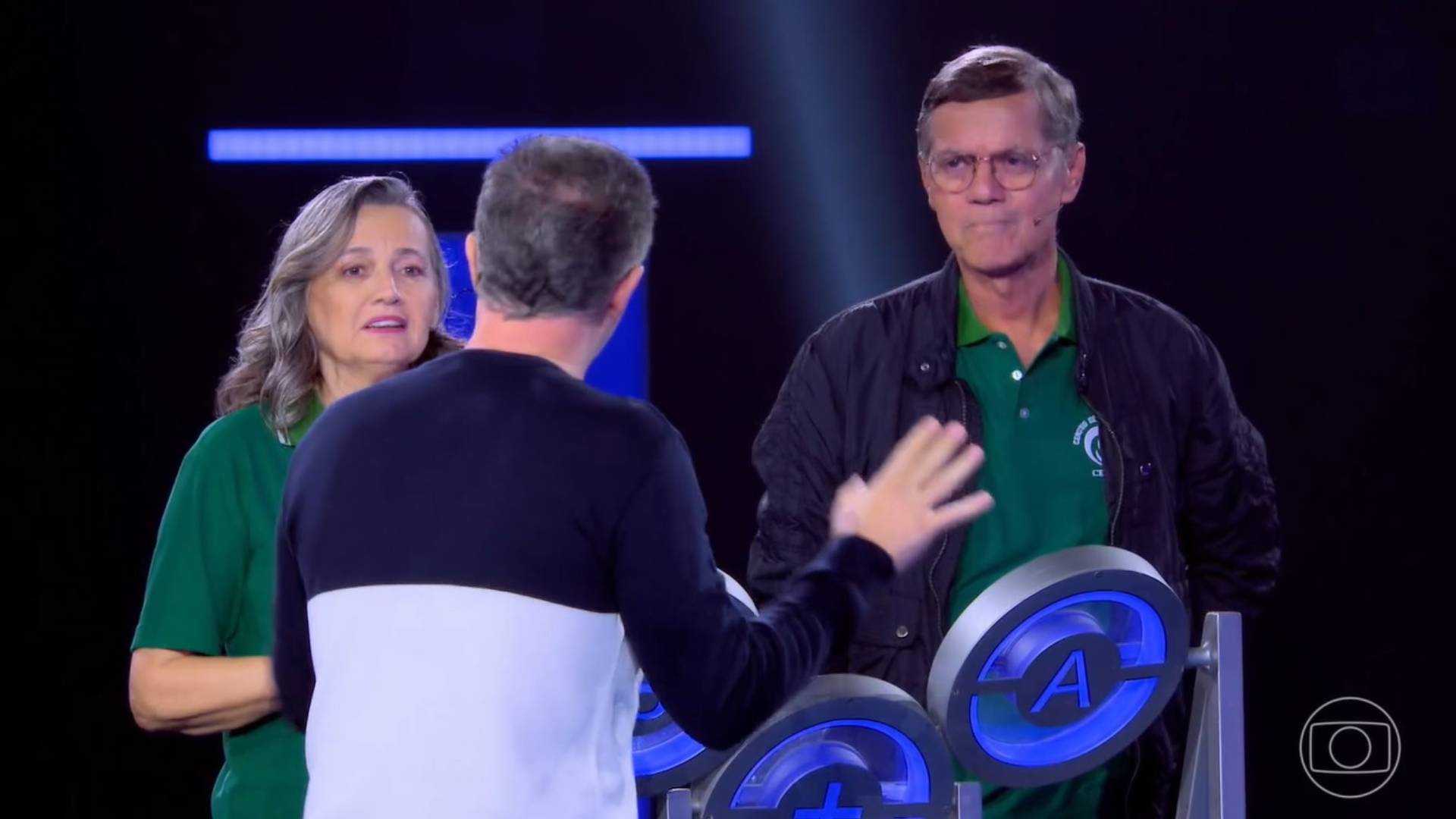 Alba e Jairo no The Wall no Domingão com Huck