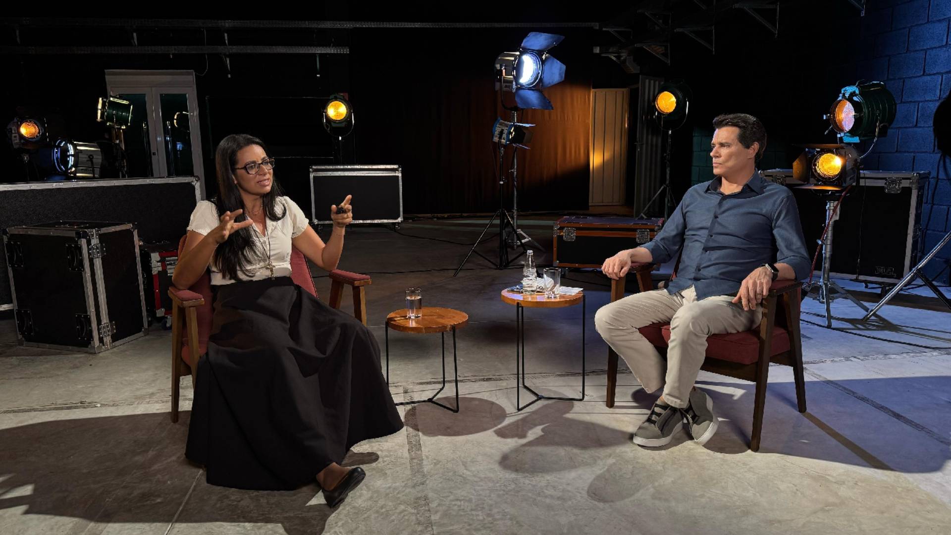 Grávida de Taubaté dá entrevista ao Domingo Legal