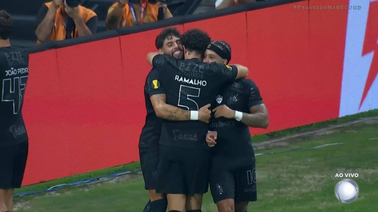 Record vence Globo com Corinthians x Santos