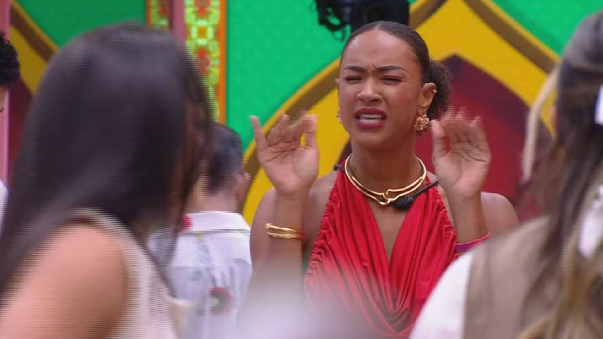 Aline, Renata e Eva discutem no BBB 25