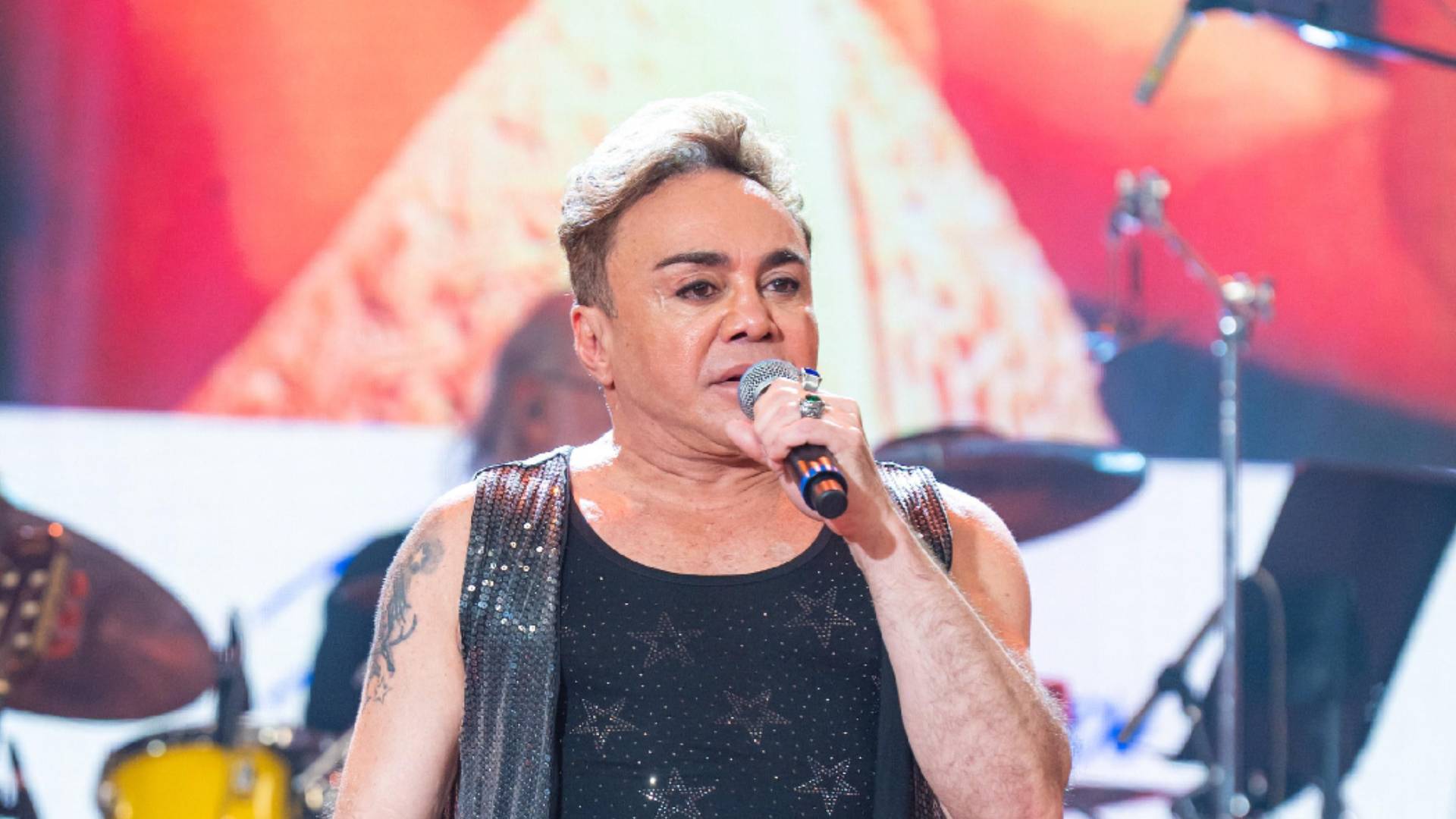 Markinhos Moura em homenagem no Altas Horas