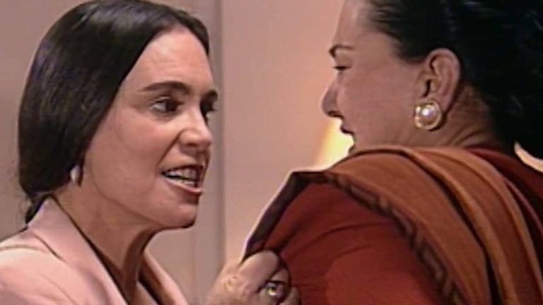 História de Amor: Helena parte pra cima de Rafaela para defender Joyce: “Vulgar”