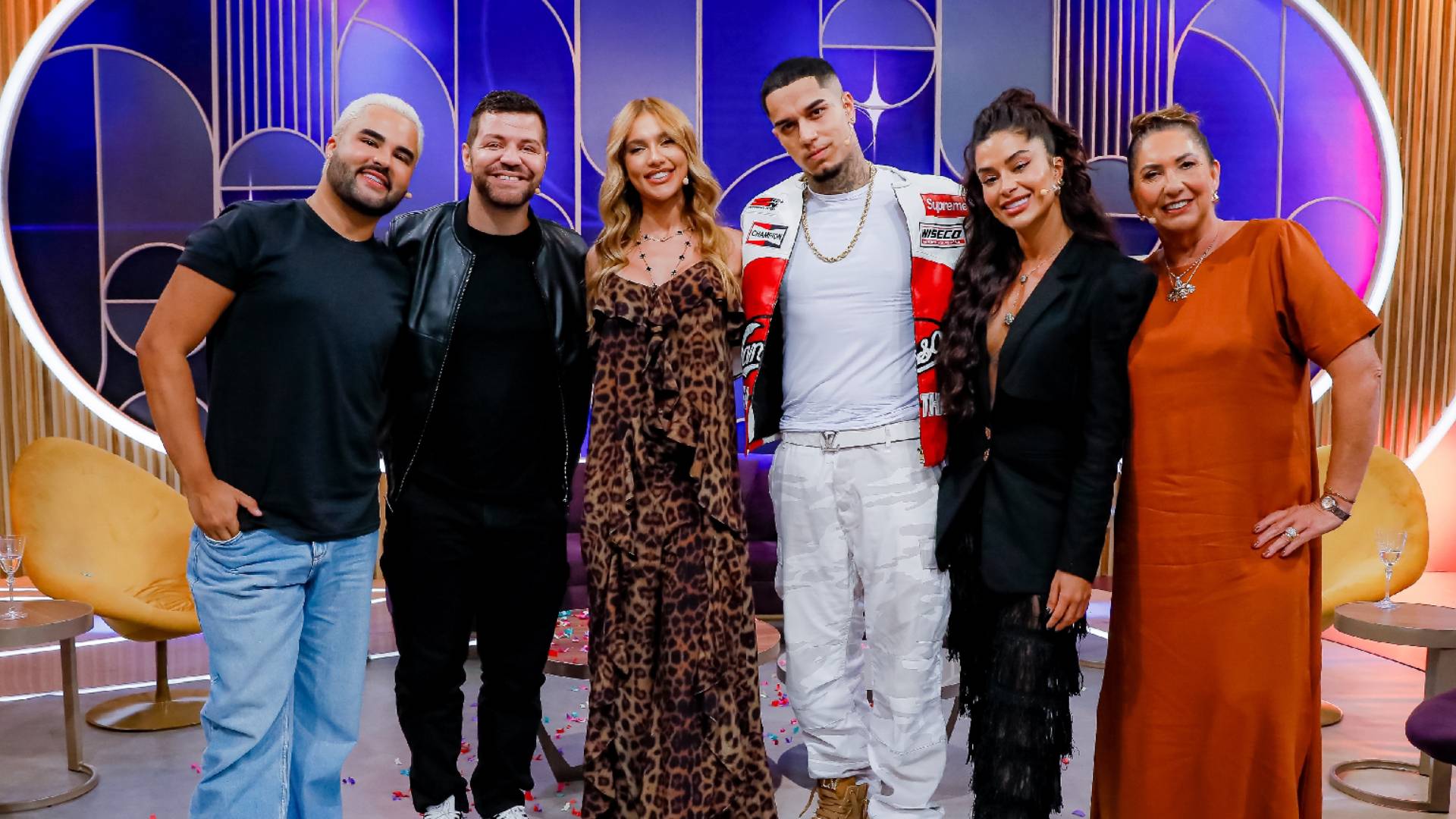 Veigh, Victor Sarro e Aline Campos no Sabadou com Virginia