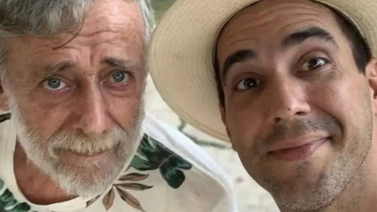 Andre Marques lamenta a morte do pai, Otto Marques, vítima de câncer