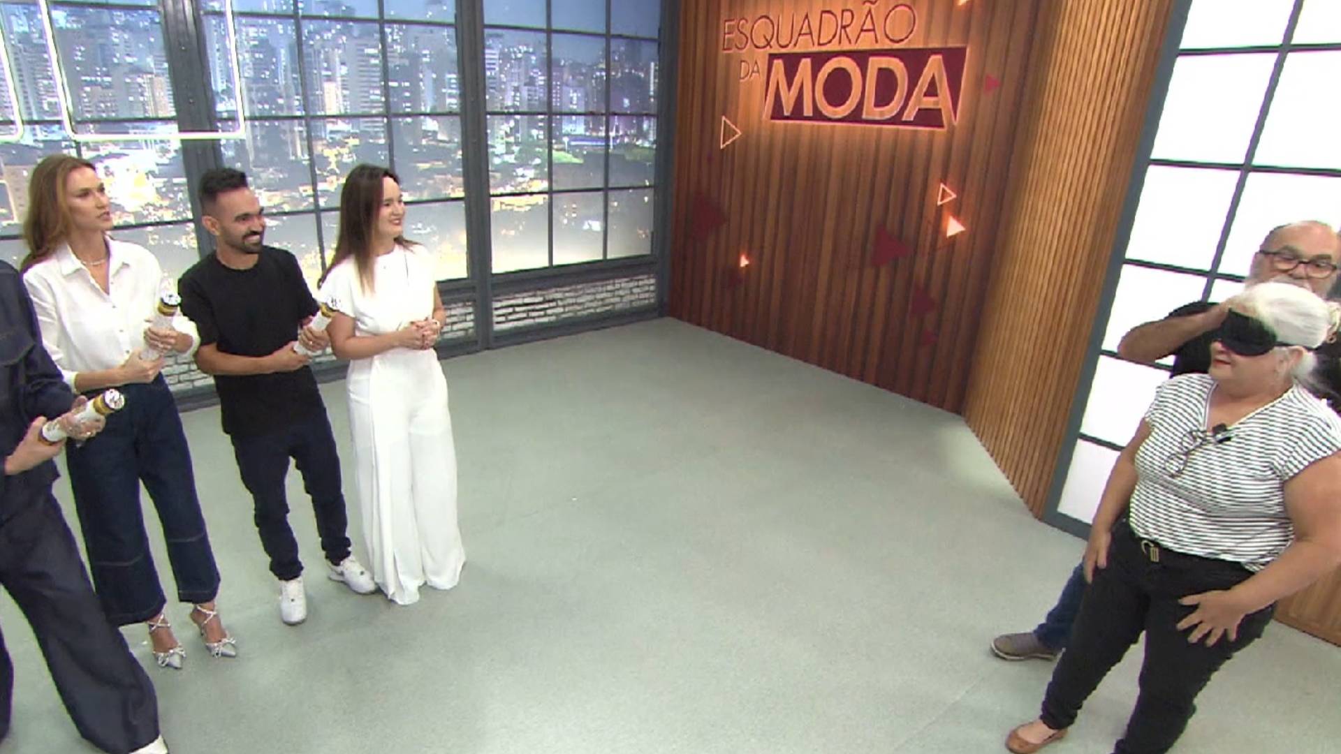 Cândida no Esquadrão da Moda