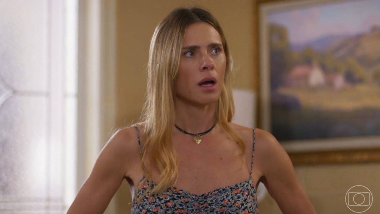 Leila faz descoberta em Vale Tudo