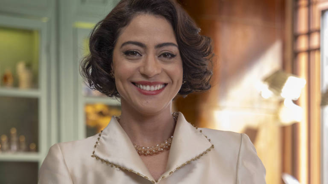 Carol Castro em Garota do Momento