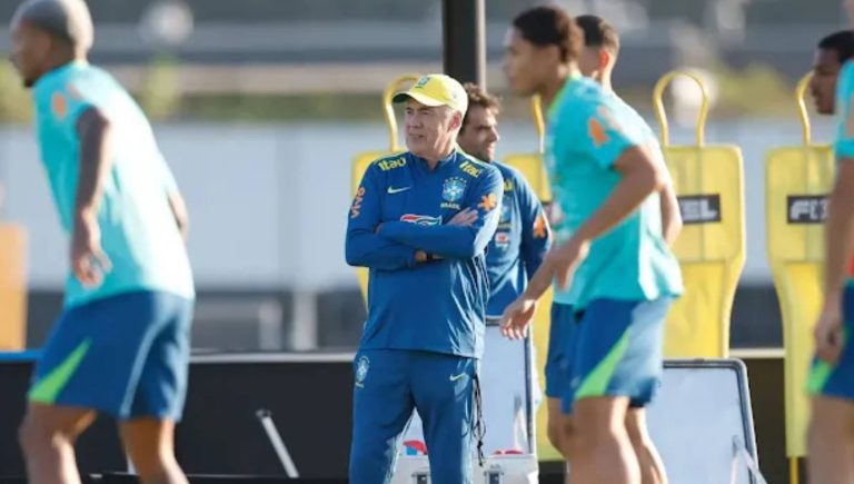 Carlo Ancelotti, comanda treino da Seleção Brasileira