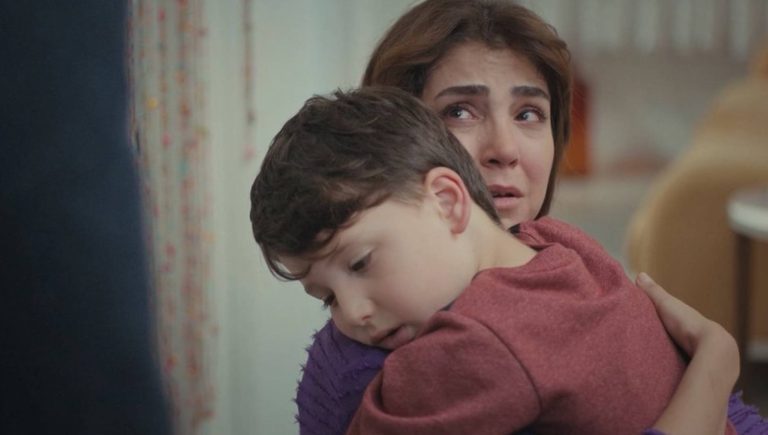 Arda e Ceyda em Força de Mulher