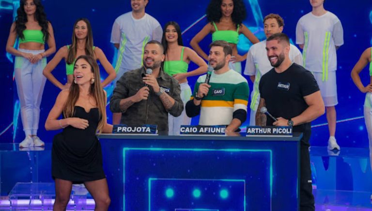 Projota, Caio Afiune e Arthur Picoli no Programa Silvio Santos