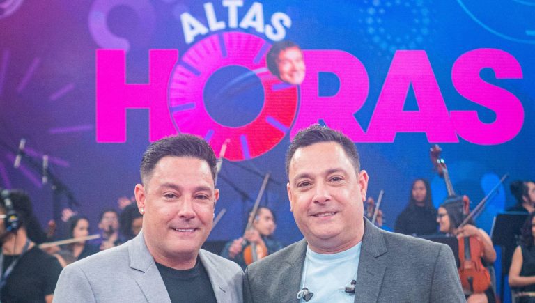 Vavá e Márcio no especial de pagode no Altas Horas