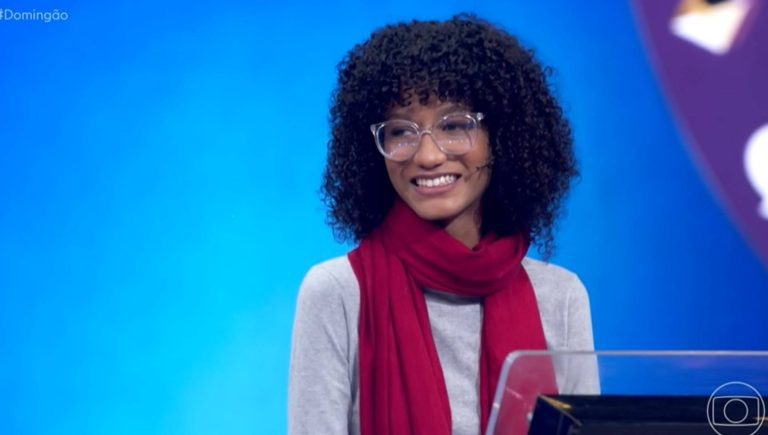 Marcela no Quem Quer Ser Um Milionário no Domingão com Huck