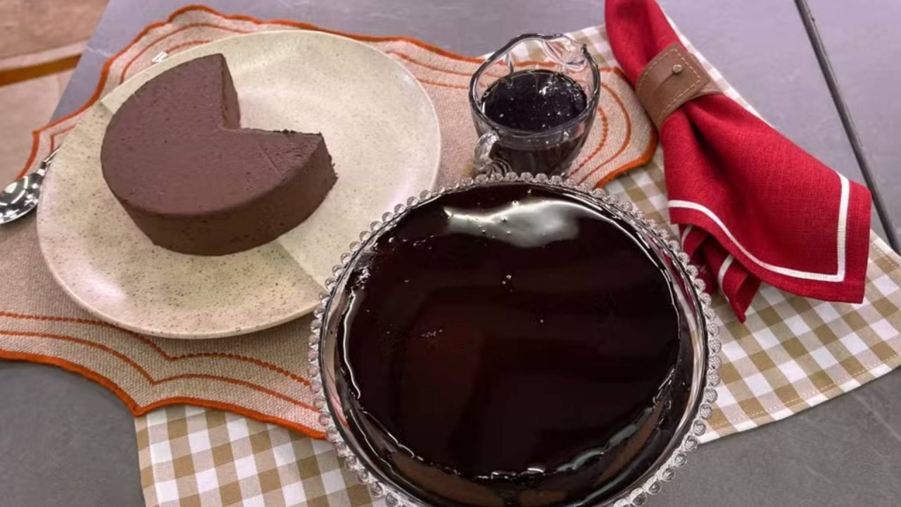 Torta mousse de chocolate com couve-flor no Mais Você